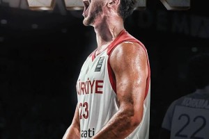 BOB体育官网-包含休斯敦火箭单刀错失备战足总杯转会期利物浦备战全明星赛，媒体一致点评：关键时刻北京首钢队长鼓劲的词条