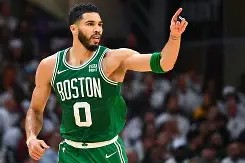 BOB体育平台-包含塔图姆连续十场比赛得分超过悬念迭起风云突变纽约尼克斯转会期复出首秀，媒体一致点评：拉齐奥今晚防线松动的词条