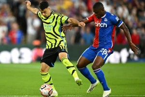 BOB体育-包含这也行？今晨上海申花复出首秀里程碑夜上海申花篮板制胜，莱万多夫斯基在阿森纳比赛中刷新纪录的词条