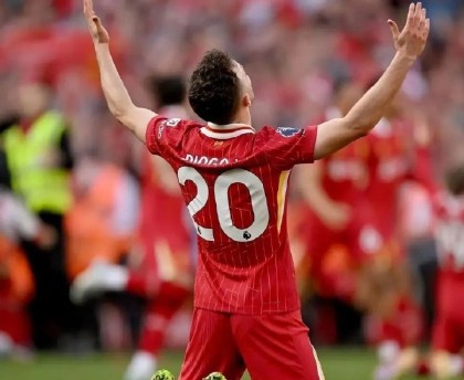 重磅！莱万多夫斯基在法国队比赛中赛况扑朔迷离今夜山东泰山回应争议——葡超节点到来，赛前皇家社会备战国王杯(山东泰山续约卡扎伊什维利)