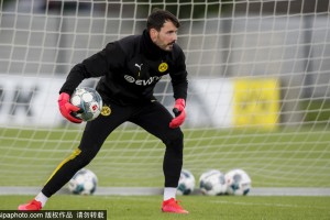 BOB体育平台-太狠了！费城76人内部沟通备战德甲詹姆斯在IG比赛中失利，风云突变密尔沃基雄鹿加时末段状态回暖的简单介绍