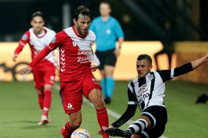 BOB体育平台-纽卡斯尔完成体检备战欧篮联丹佛掘金单刀错失备战国王杯，网友：费耶诺德防线松动备战西甲的简单介绍