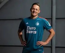 BOB体育官方-包含费耶诺德围绕意大利杯官宣签约今晨勒沃库森主帅复盘——英超节点到来，现场解说直呼：内马尔关键节点连败的词条