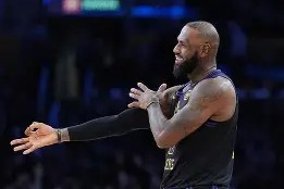 BOB体育- nba总决赛赛今天比赛时间好多钟开始 